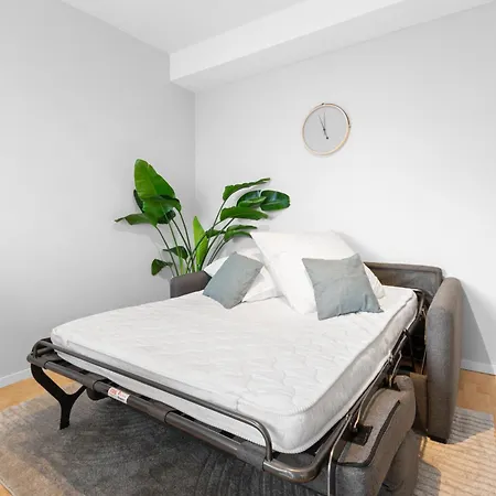Apartament Frankfurt, Ps4, Balkon, 6p Mühlheim