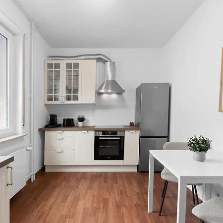 Apartament Frankfurt, Ps4, Balkon, 6p